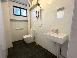 Blk 230H Tampines Street 21 (Tampines), HDB Executive #571016651